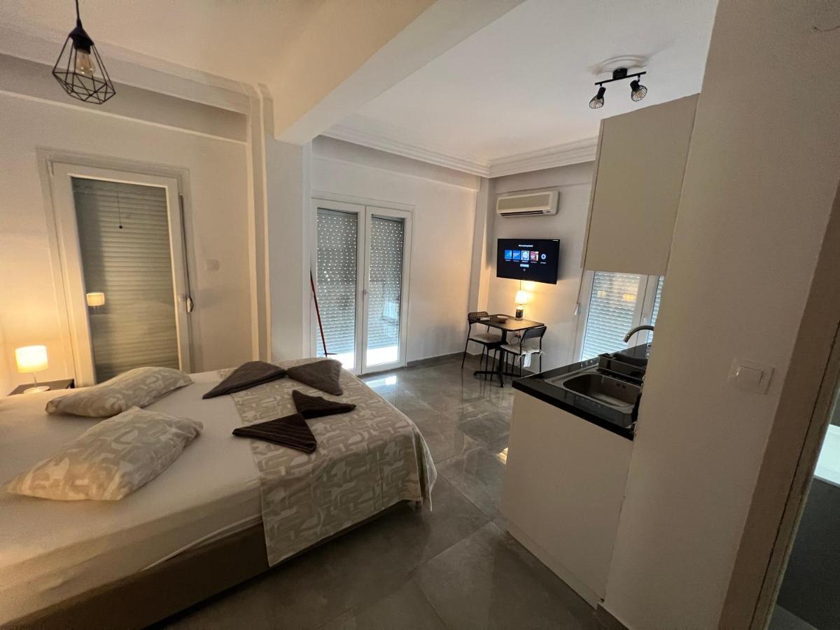 Apartments Alexandrou 1 Nea Kallikrateia Exterior photo